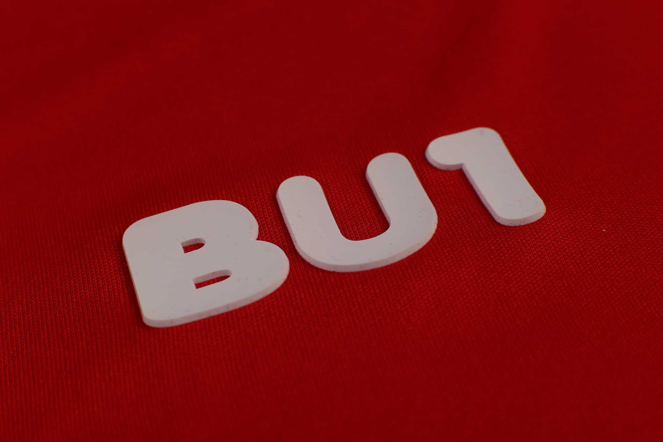 BU1 jersey 20 red