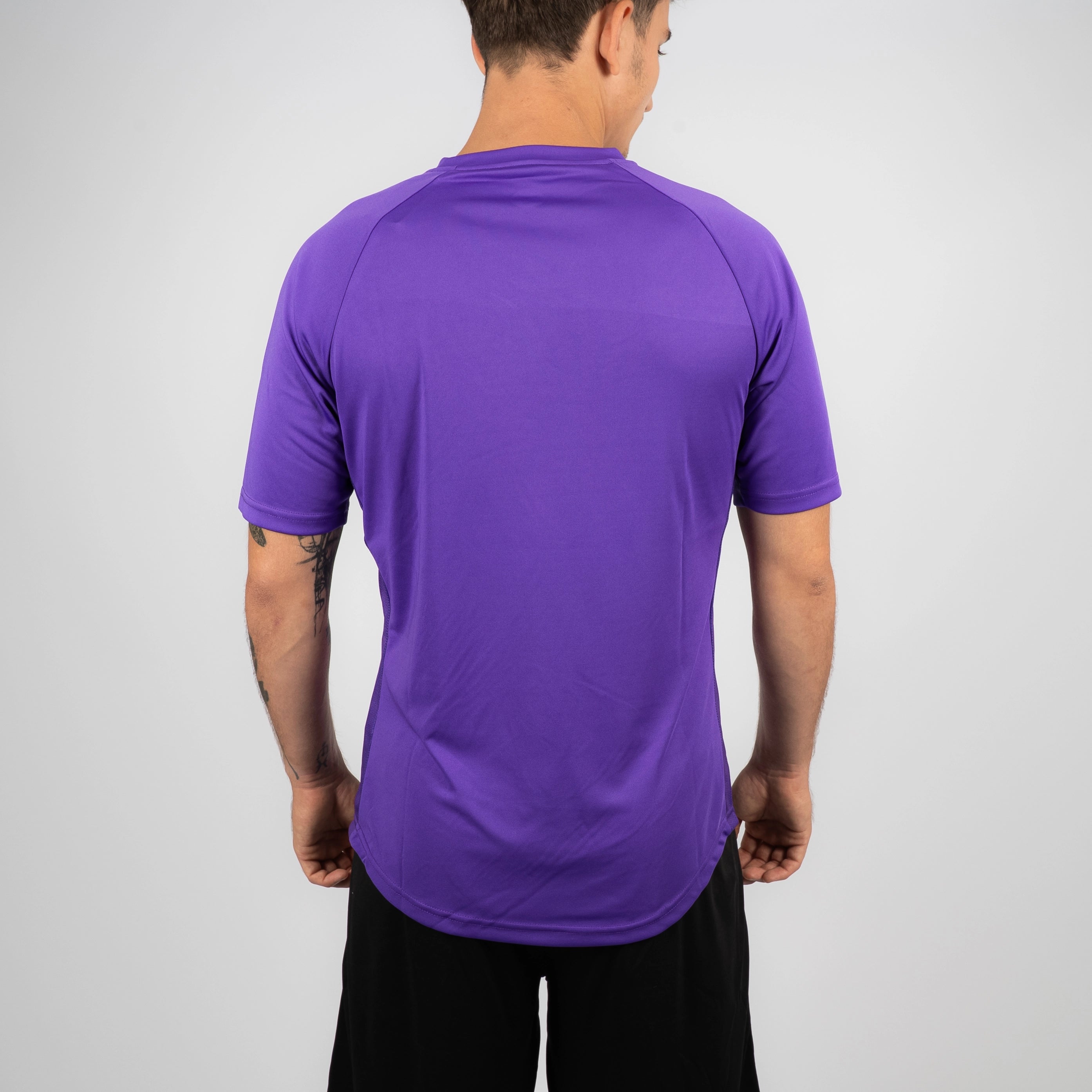 BU1 camiseta 22 morado