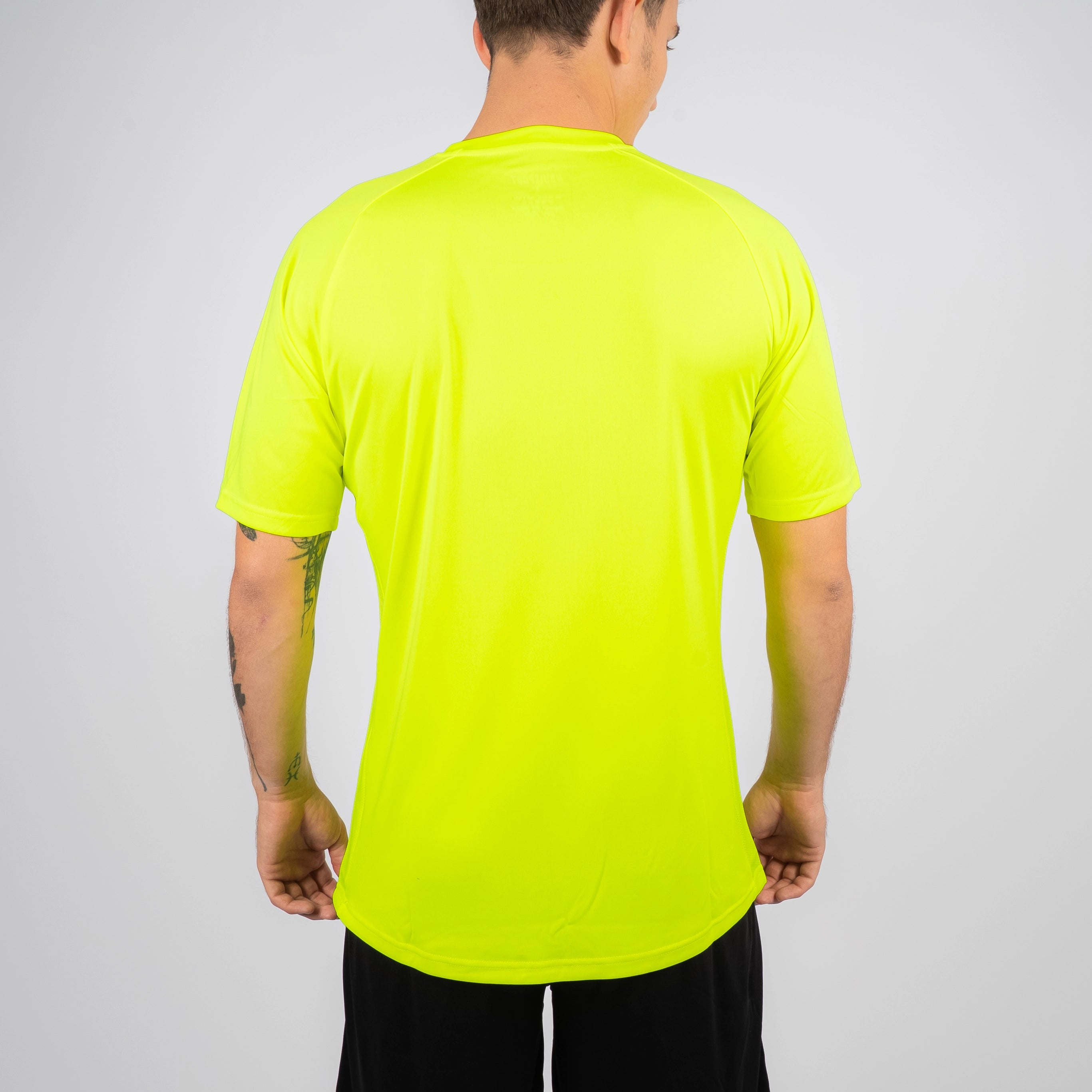 BU1 camiseta 20 amarillo neón